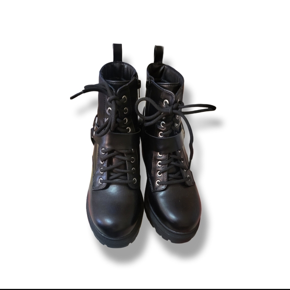 🌿No Boundaries Size 7 Wide Black Faux Leather Moto Boots Chunky Block Heels - Picture 4 of 15